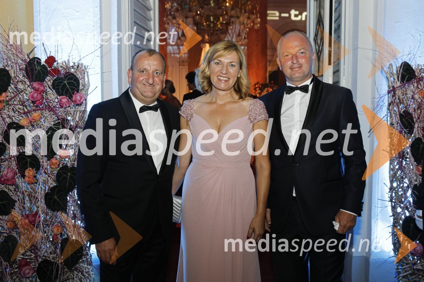  Jože Koželj, direktor Koželj d.o.o.;  Jana Koželj, Koželj d.o.o.;  Miha Zupanc, izvršni direktor Uprave BTCAnin ples 2019