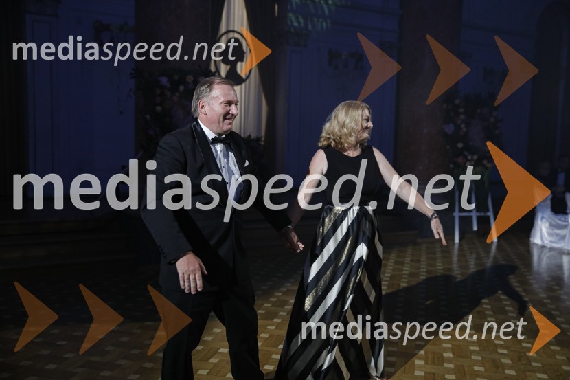  Sonja Molek Cestnik; prof. dr. Bojan Cestnik, predsednik Rotary Cluba Ljubljana IlirijaAnin ples 2019