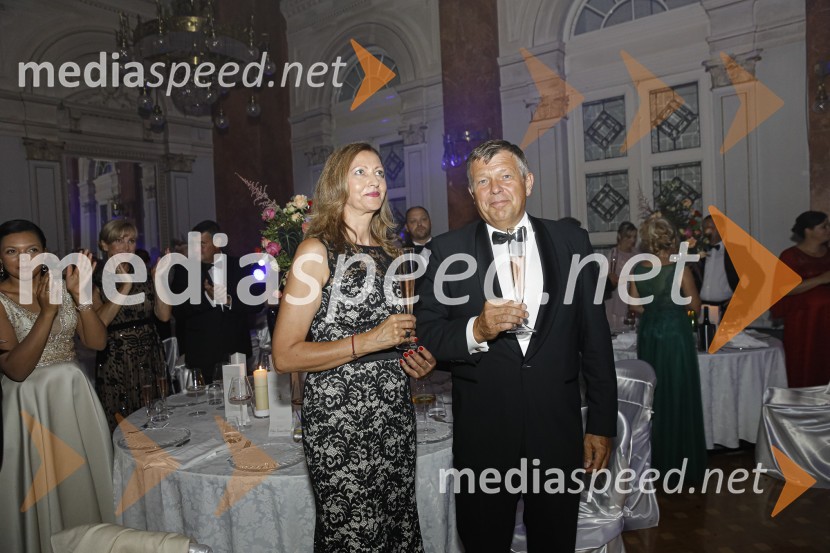  Nika Žumer Kajzer;  Marko Kajzer, direktor KampoAnin ples 2019