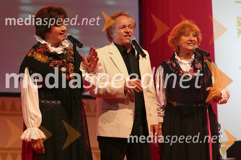 Avsenikov tercet - Joži Kališnik, Alfi Nipič in Jožica SveteFestival Avsenikov 2008