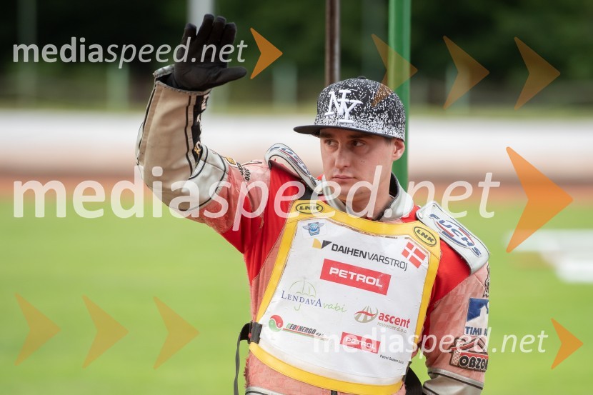 Matej Žagar do osemnajstega naslova