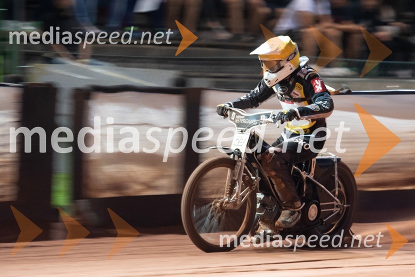 Matej Žagar do osemnajstega naslova