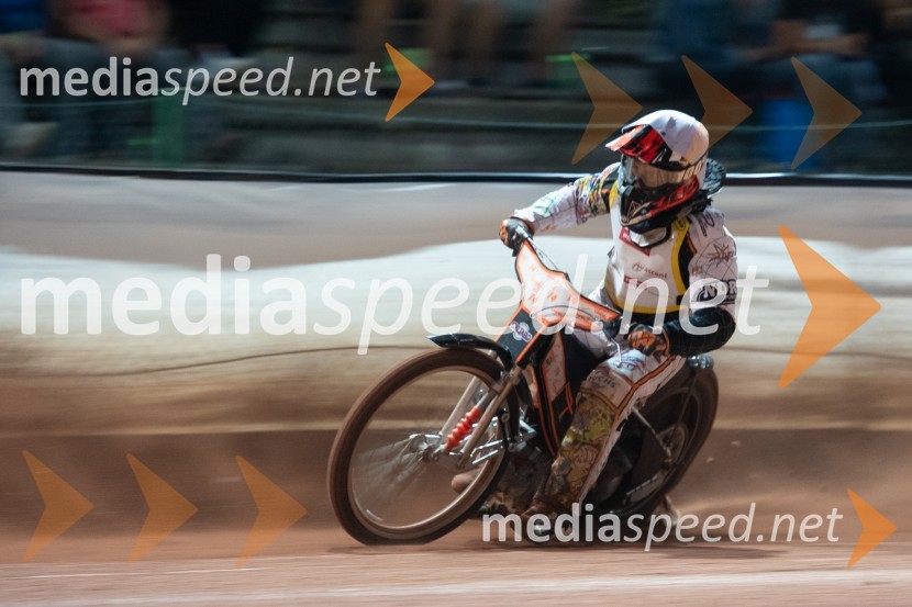 Matej Žagar do osemnajstega naslova