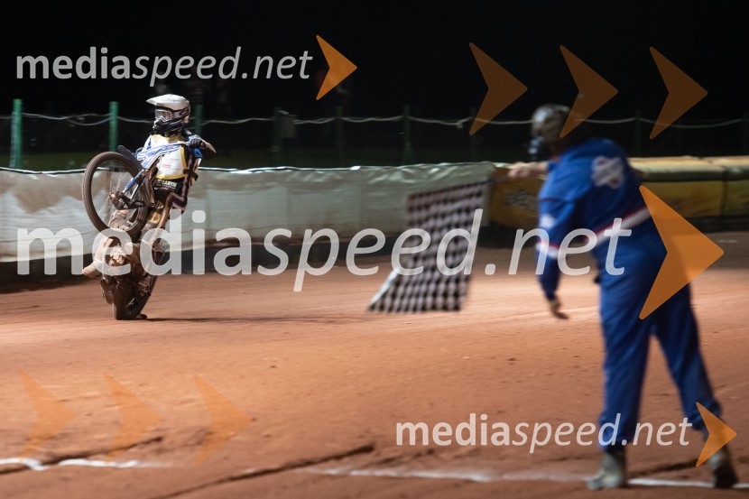 Matej Žagar do osemnajstega naslova