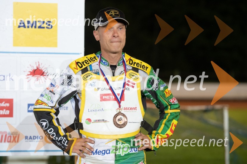 Matej Žagar do osemnajstega naslova