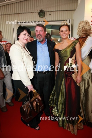 Ciril Smrkolj, predsednik Kmetijsko gozdarske zbornice s partnerko Kati Pojavnik in Svetlana Širec, Vinska kraljica Slovenije 2008Otvoritev 46. mednarodnega kmetijsko-živilskega sejma v Gornji Radgoni