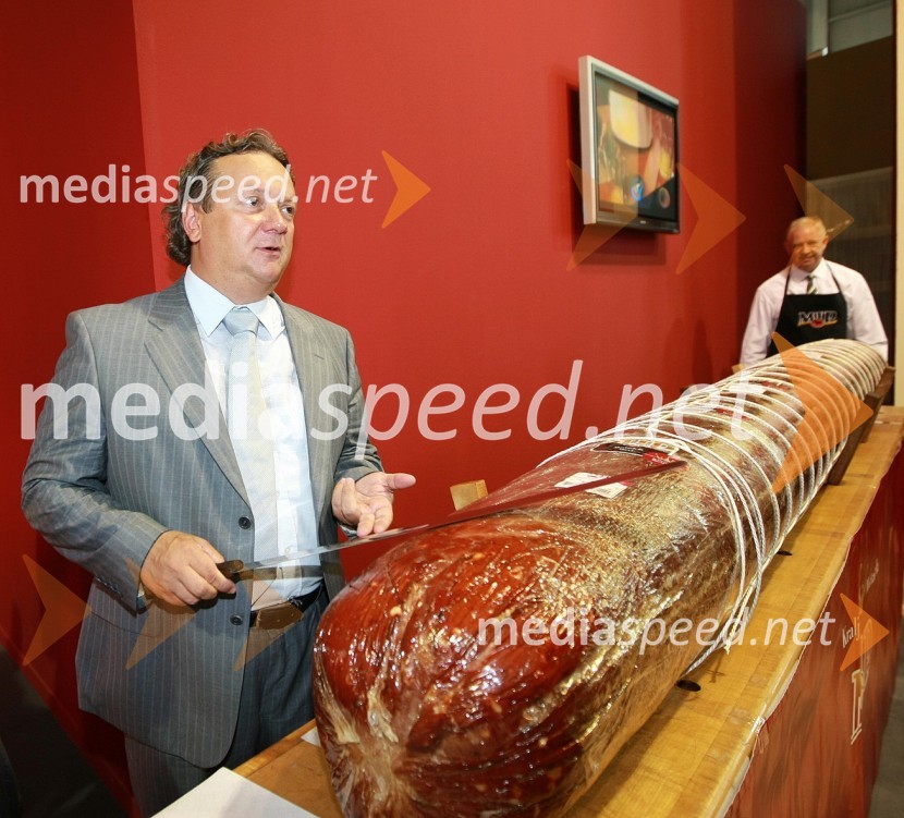 Iztok Jarc, minister za kmetijstvo, gozdarstvo in prehrano RSOtvoritev 46. mednarodnega kmetijsko-živilskega sejma v Gornji Radgoni