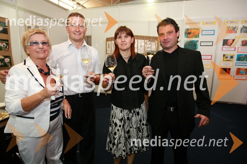 Majda Šmid, Danilo Steyer, vinogradništvo Steyer vina z ženo Magdo in Dani ŠmidOtvoritev 46. mednarodnega kmetijsko-živilskega sejma v Gornji Radgoni