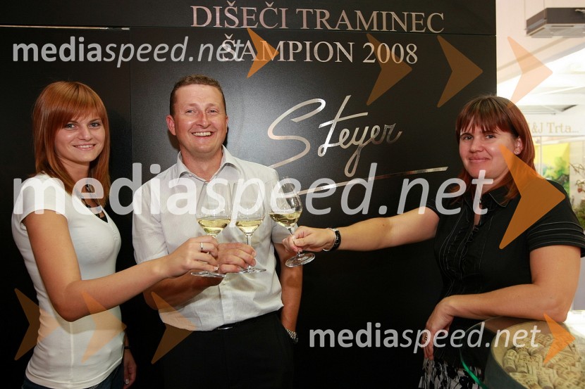 Tanja in Danilo Steyer, vinogradništvo Steyer vina z ženo MagdoOtvoritev 46. mednarodnega kmetijsko-živilskega sejma v Gornji Radgoni