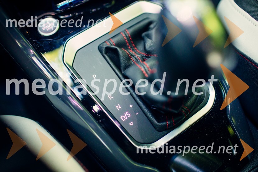 Volkswagen T-Roc Sport 2.0 TDI DSGVolkswagen T-Roc Sport 2.0 TDI DSG, mediaspeed test