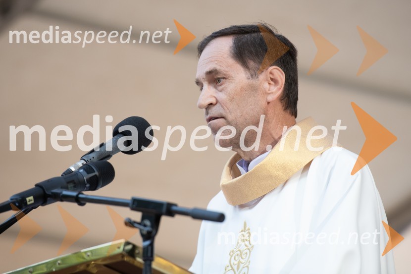  Lojze Kozar, duhovnik, sv. Trojica (Odranci)Državna proslava ob 100. obletnici združitve prekmurskih Slovencev z matičnim narodom