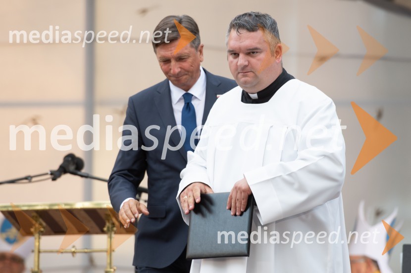  Borut Pahor, predsednik Republike Slovenije;  ... Državna proslava ob 100. obletnici združitve prekmurskih Slovencev z matičnim narodom