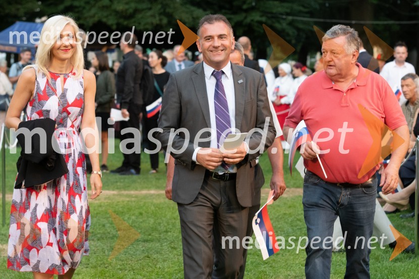  ... ; dr. Robert Celec, projektni vodja, RIS Rakičan;  Branko Cipot, podjetnikDržavna proslava ob 100. obletnici združitve prekmurskih Slovencev z matičnim narodom