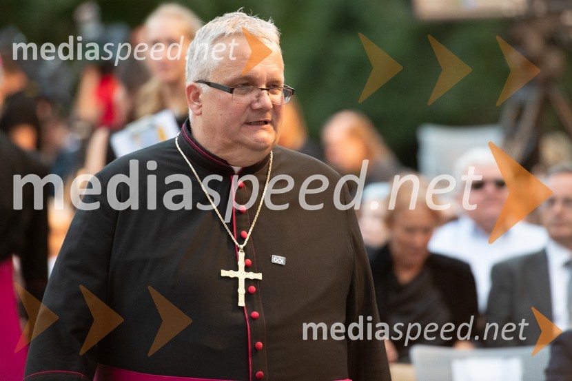 msgr. dr. Peter Štumpf, murskosoboški škofDržavna proslava ob 100. obletnici združitve prekmurskih Slovencev z matičnim narodom