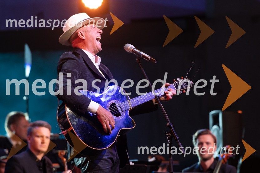  Vlado Kreslin, glasbenikDržavna proslava ob 100. obletnici združitve prekmurskih Slovencev z matičnim narodom