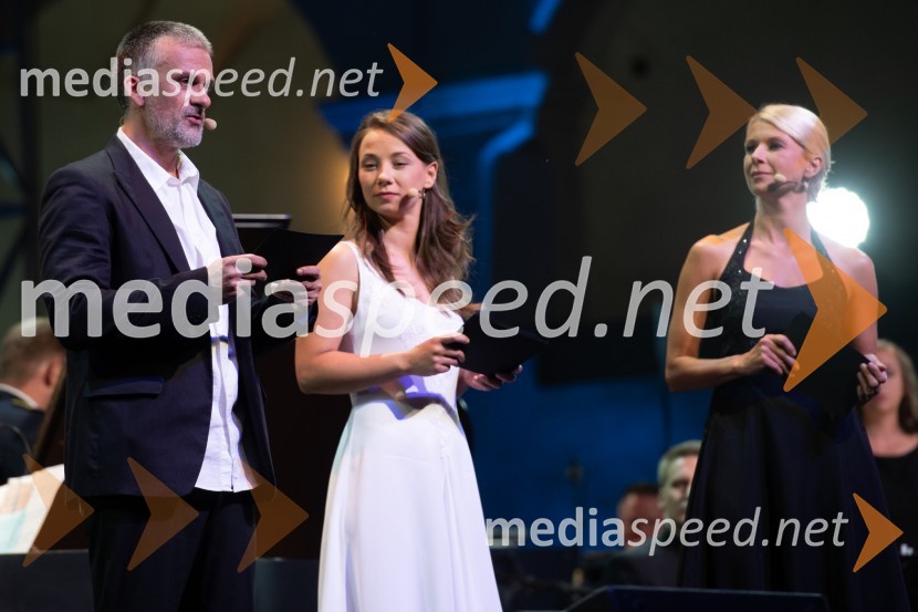  Vladimir Vlaškalić, igralec;  ... ;  Tjaša  Železnik, igralkaDržavna proslava ob 100. obletnici združitve prekmurskih Slovencev z matičnim narodom