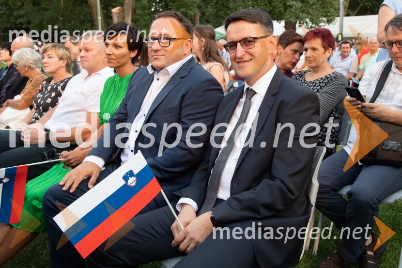  ... ;  ... ;  ... ;  Zoran Kos;  Boštjan Berlak, podžupan Mestne občine Murska SobotaDržavna proslava ob 100. obletnici združitve prekmurskih Slovencev z matičnim narodom