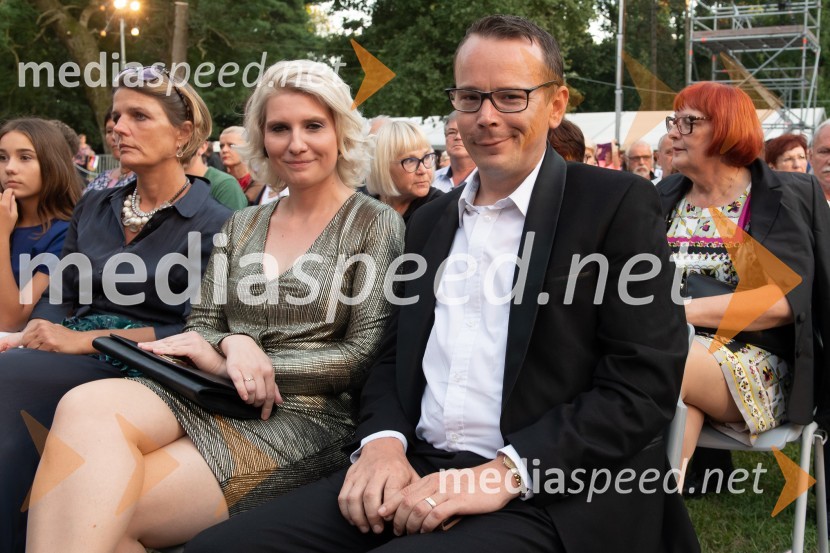  ... ;  Jasmina Opec, poslanka DZ RS in podpredsednica SLS;  Tibor VorošDržavna proslava ob 100. obletnici združitve prekmurskih Slovencev z matičnim narodom