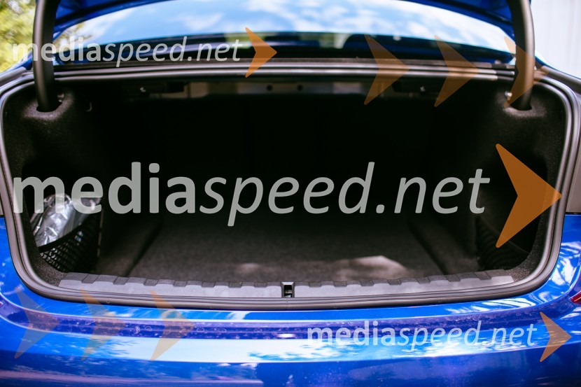 BMW 330i M SportBMW 330i M Sport, mediaspeed test