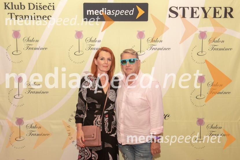  ... ;  Stojan Ščurek, vinarstvo Ščurek, podpredsednik Vinske reprezentance Slovenije10. Salon Traminec 2019