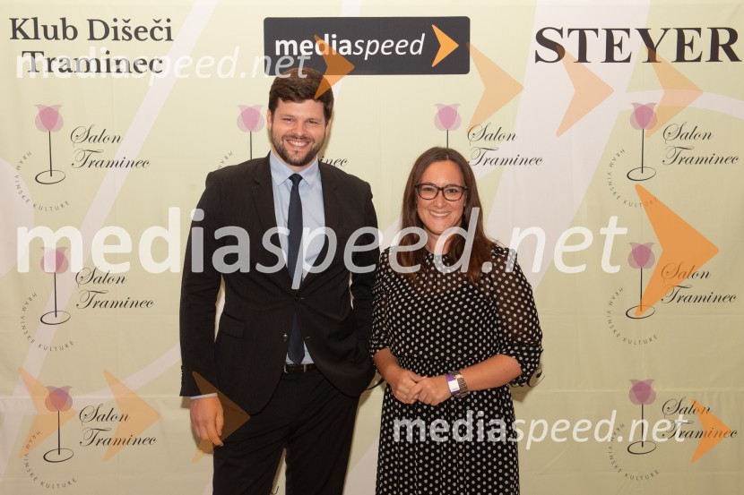  Nejc Perhavec, Kabinet Ministrstva za kmetijstvo, gozdarstvo in prehrano;  ... 10. Salon Traminec 2019