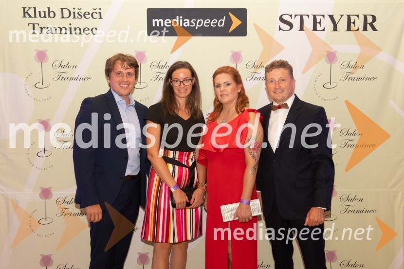  ... ;  ... ;  Magda Steyer, Steyer Vina;  Danilo Steyer,   vinar, Steyer Vina; vinski vitez, predsednik Vinske reprezentance Slovenije10. Salon Traminec 2019