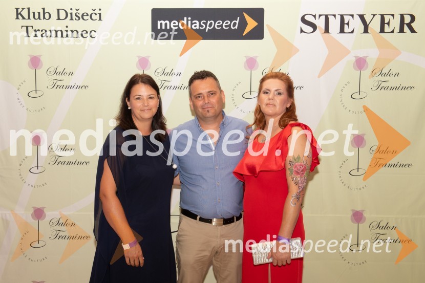  ... ;  ... ;  Magda Steyer, Steyer Vina10. Salon Traminec 2019