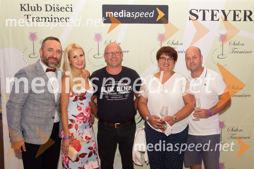  Borut  Cvetko, kreativni direktor, Mediaspeed;  Natalija Cvetko, vodja projektov, Mediaspeed;  ... ;  ... ;  ... 10. Salon Traminec 2019