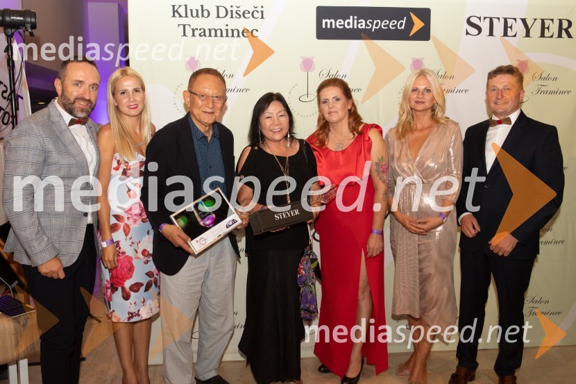  Borut  Cvetko, kreativni direktor, Mediaspeed;  Natalija Cvetko, vodja projektov, Mediaspeed;  ... ;  ... ;  Magda Steyer, Steyer Vina; mag. Norma Bale, pisateljica in predsednica kluba Dišeči Traminec;  Danilo Steyer,   vinar, Steyer Vina; vinski vitez, predsednik Vinske reprezentance Slovenije10. Salon Traminec 2019