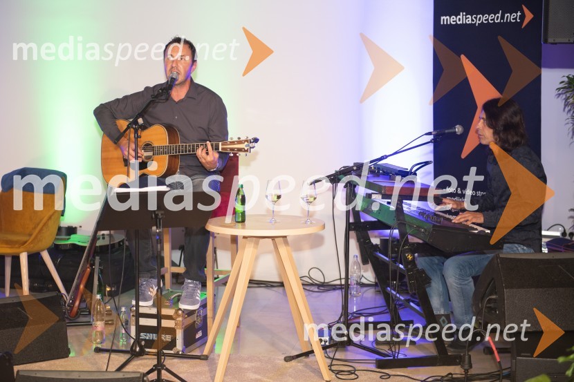  Jernej Dirnbek - Dimek, skupina MI2;  Davor Klarič, glasbenik10. Salon Traminec 2019