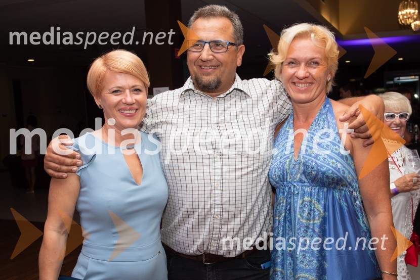 dr. Aleksandra Pivec, ministrica za kmetijstvo, gozdarstvo in prehrano RS;  ... ;  Andrejka  Majhen, Vodja kabineta Ministrstva za kmetijstvo, gozdarstvo in prehrano10. Salon Traminec 2019