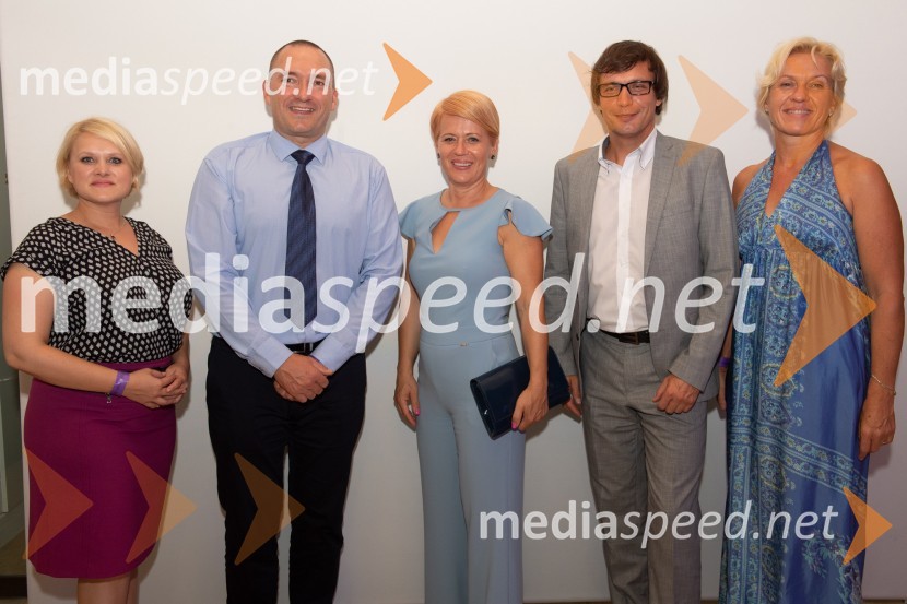  ... ;  ... ; dr. Aleksandra Pivec, ministrica za kmetijstvo, gozdarstvo in prehrano RS;  ... ;  Andrejka  Majhen, Vodja kabineta Ministrstva za kmetijstvo, gozdarstvo in prehrano10. Salon Traminec 2019