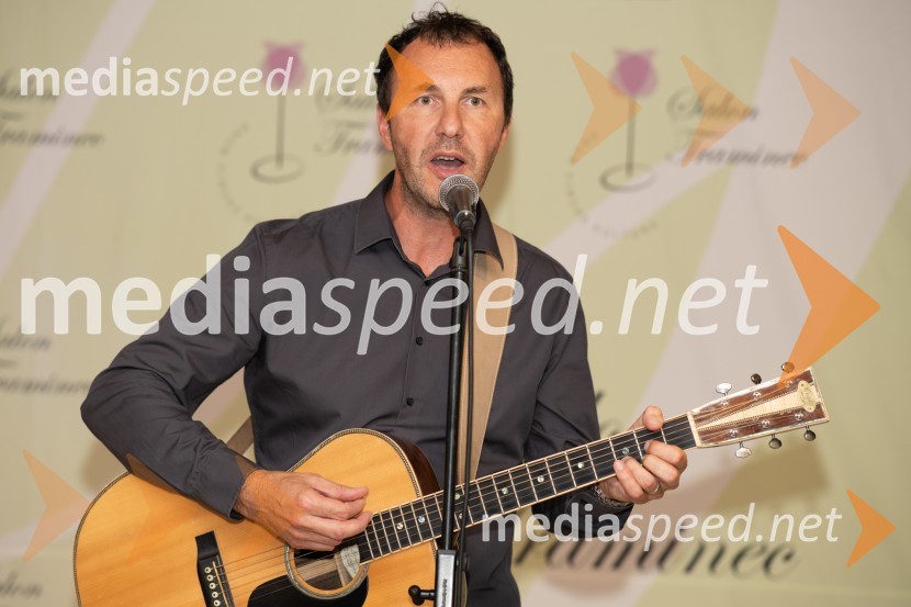  Jernej Dirnbek - Dimek, skupina MI210. Salon Traminec 2019