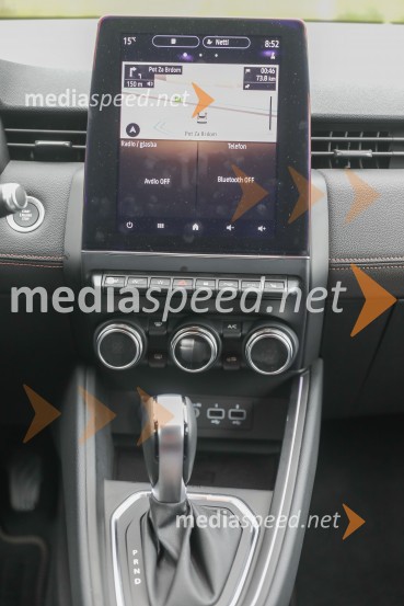 Renault Clio, slovenska predstavitev