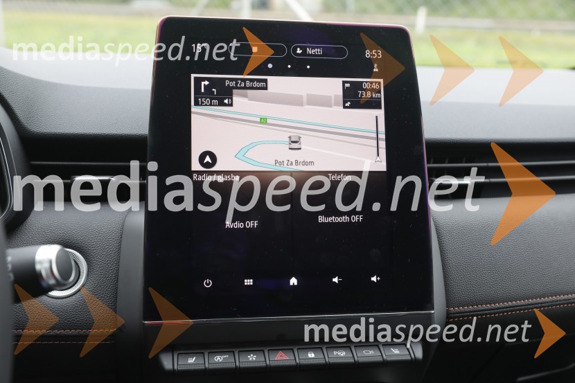 Renault Clio, slovenska predstavitev