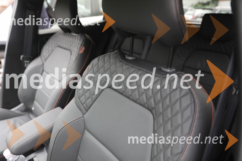 Renault Clio, slovenska predstavitev