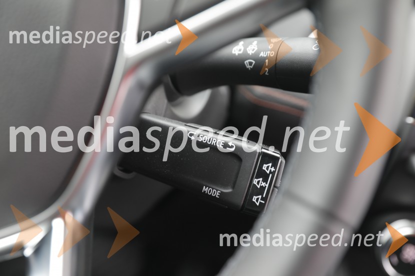 Renault Clio, slovenska predstavitev