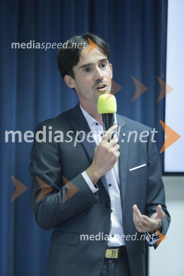  Francois Delion, generalni direktor, Renault Nissan AdriaticRenault Clio, slovenska predstavitev