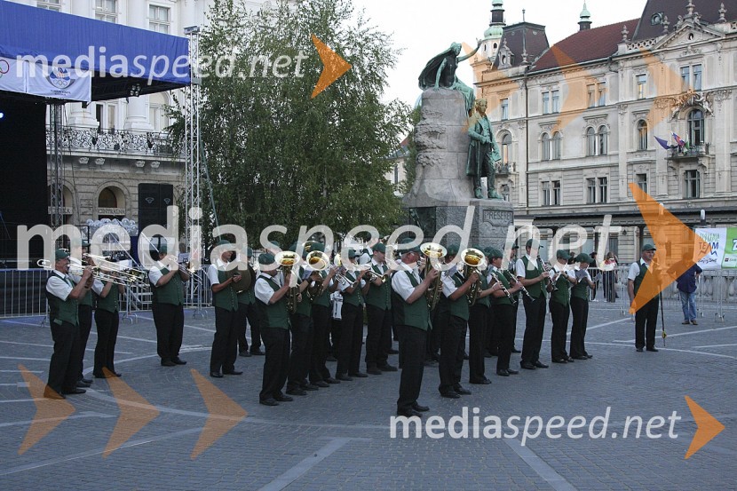 Sprejem slovenske olimpijske reprezentance v Ljubljani - Pihalna godba LaškoSprejem slovenske olimpijske reprezentance v Ljubljani