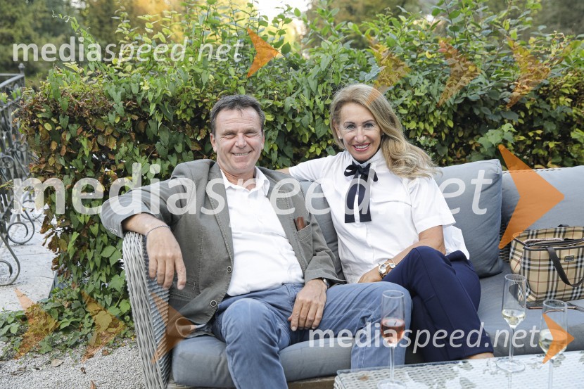 Čajanka mednarodnega foruma WEF (Women Economic Forum)