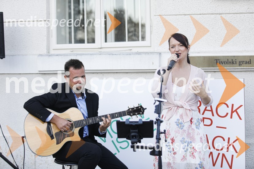 Čajanka mednarodnega foruma WEF (Women Economic Forum)