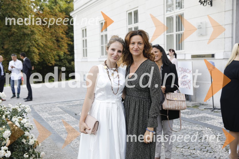  Nana Šumarda Slavnič;  ... Čajanka mednarodnega foruma WEF (Women Economic Forum)