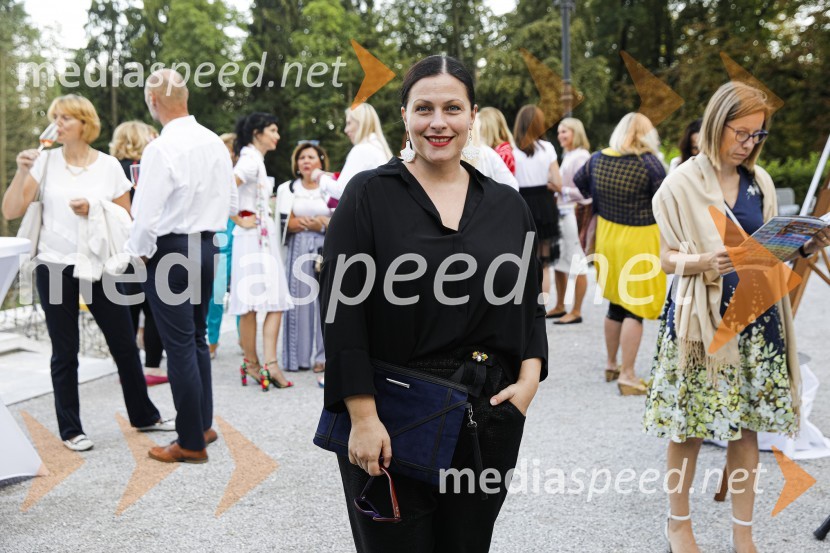  Nuška Drašček, pevkaČajanka mednarodnega foruma WEF (Women Economic Forum)