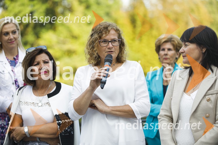 Čajanka mednarodnega foruma WEF (Women Economic Forum)