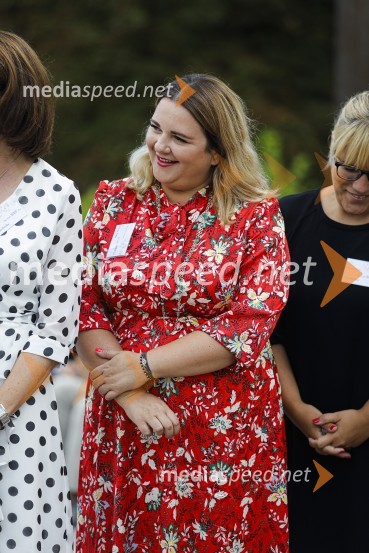  Petra Tolja, lastnica agencije Pure TravelČajanka mednarodnega foruma WEF (Women Economic Forum)