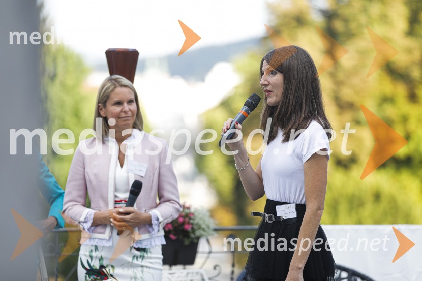 dr. Saša Božič, Koordinatorka projekta WEF Slovenia 2020 in Executive Coachinja;  Andreja Cepuš, predsednica ALL Ladies League SloveniaČajanka mednarodnega foruma WEF (Women Economic Forum)