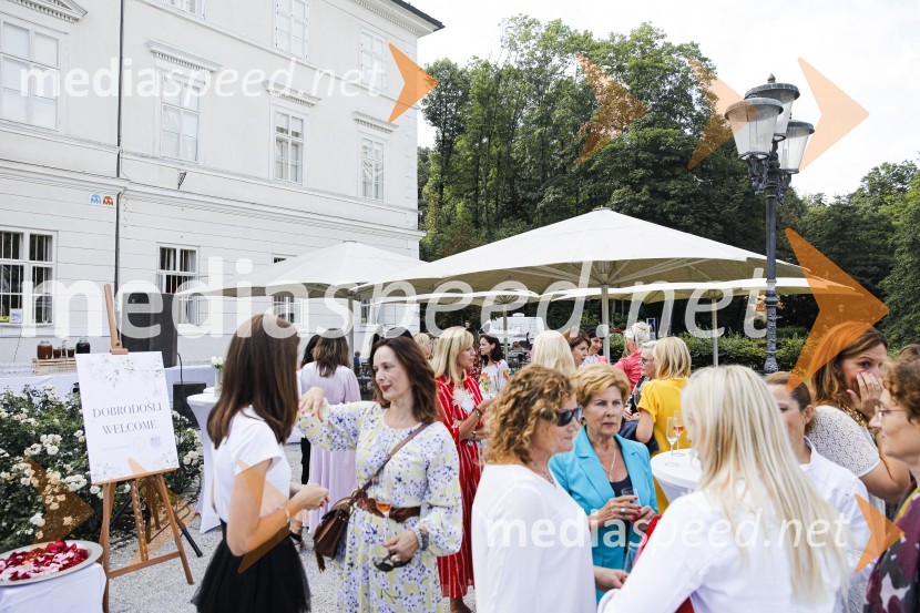 Čajanka mednarodnega foruma WEF (Women Economic Forum)