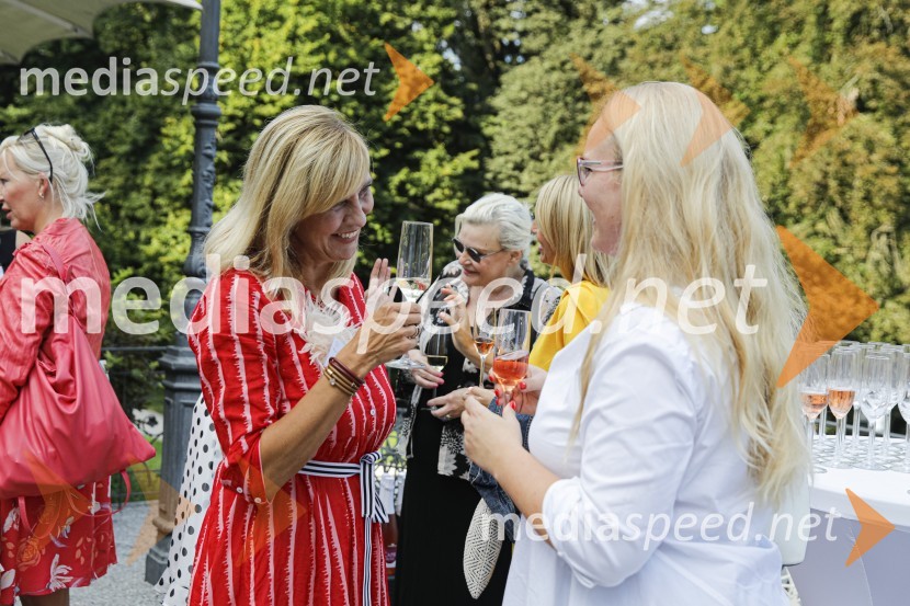 mag. Marjeta Kljajič, agencija Nicha;  Nina BremšeČajanka mednarodnega foruma WEF (Women Economic Forum)