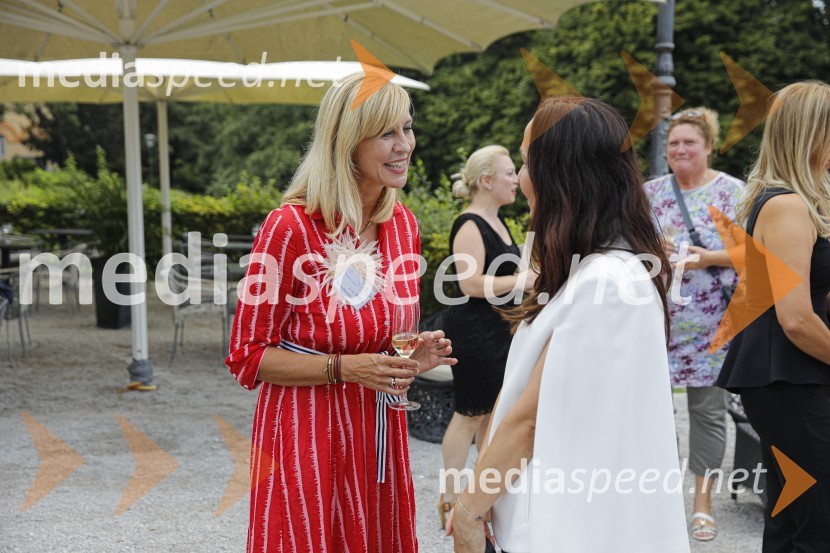 mag. Marjeta Kljajič, agencija Nicha;  ... Čajanka mednarodnega foruma WEF (Women Economic Forum)