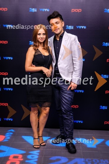  Marjetka Vovk, pevka, duo Maraaya;  Aleš Vovk - Raay, glasbenik, duo MaraayaPOP Promenada 2019